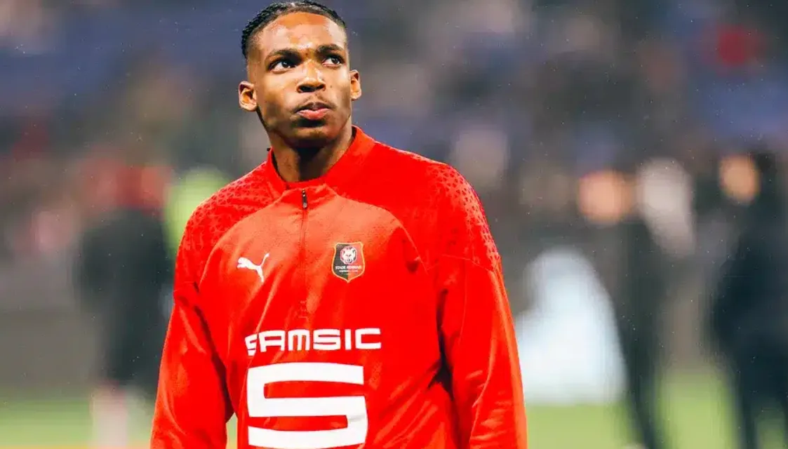 Jeremy Jacquet Rejects Arsenal Move to Stay at Rennes