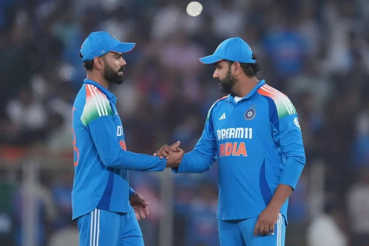 Watch the Men in Blue Arrive in Style For the Australia Tour.