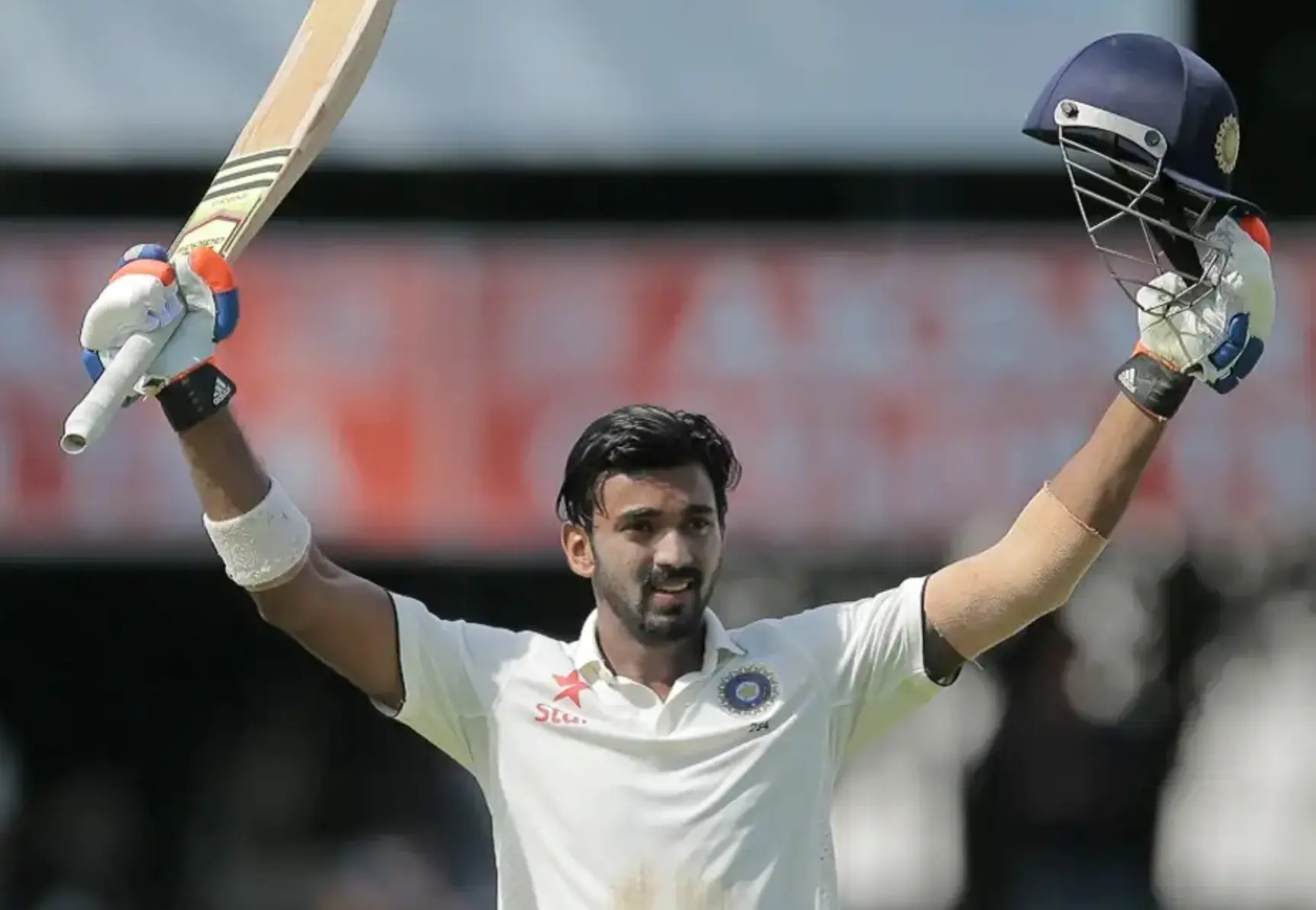 KL Rahul scored a century on the Day 1 of the Test Match.