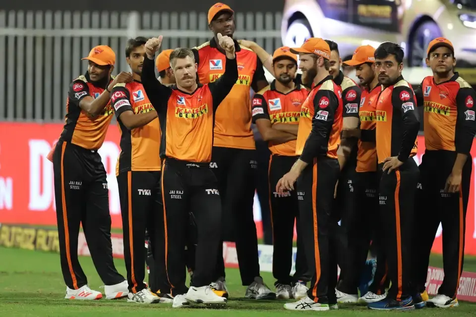 Sunrisers Hyderabad defeats Mumbai Indians by 10 wickets.