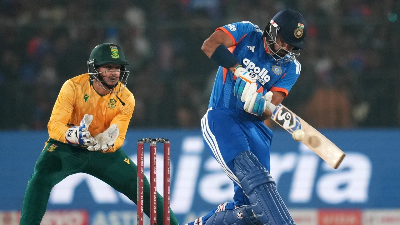 Aakash Chopra Calls Out Gambhir for His Chaotic Number 3 Rotation