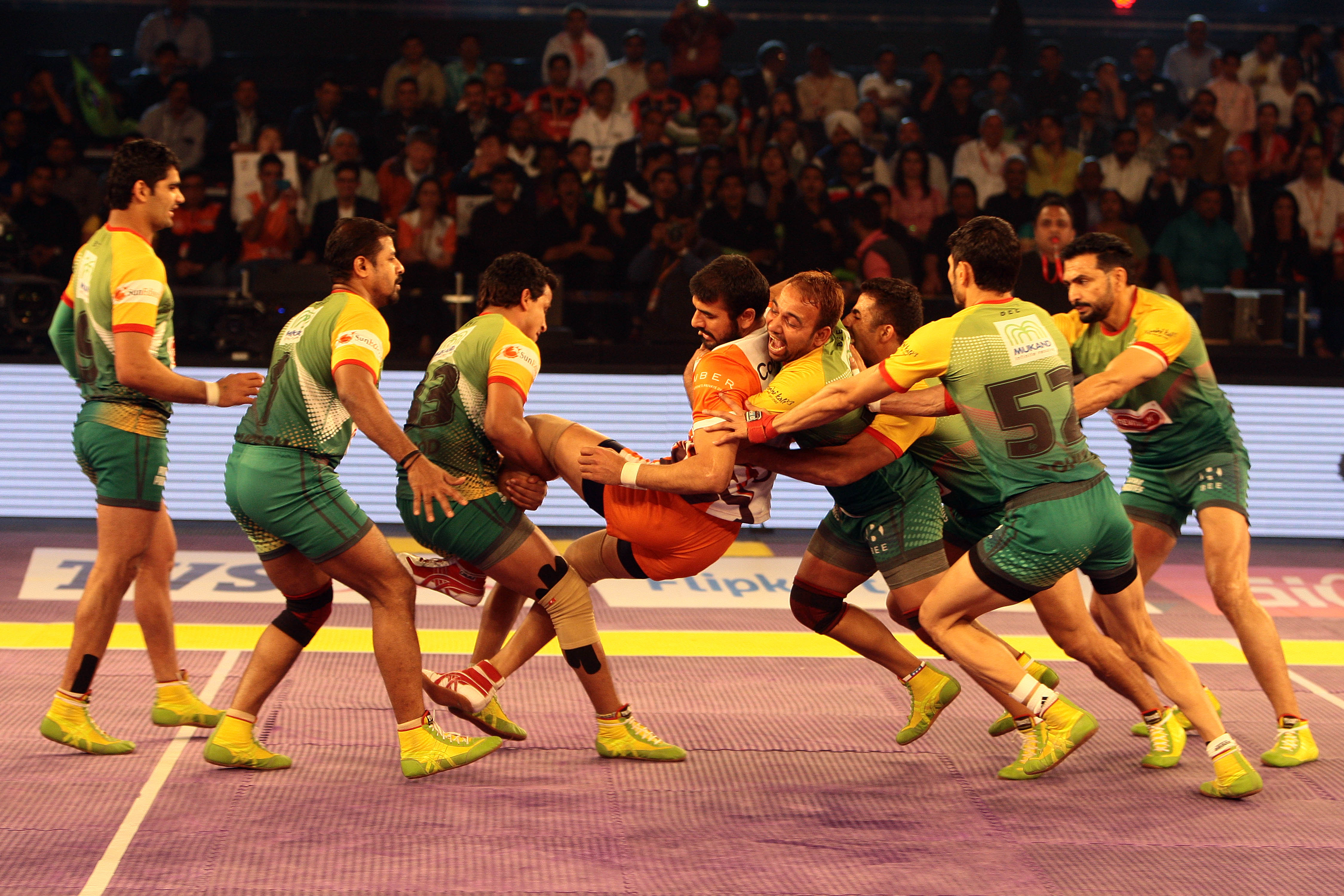 PKL 2017 | Patna Pirates beat Puneri Paltan 42-32 in eliminator round