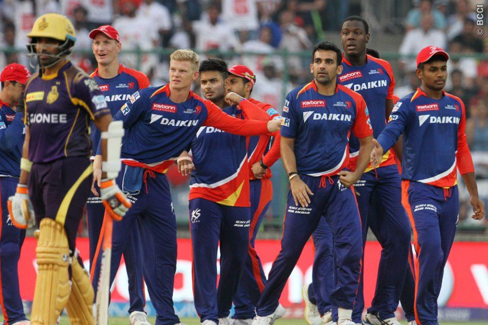 IPL 2016 : Twitter reacts to Delhi's win and Carlos Brathwaite's champion performance