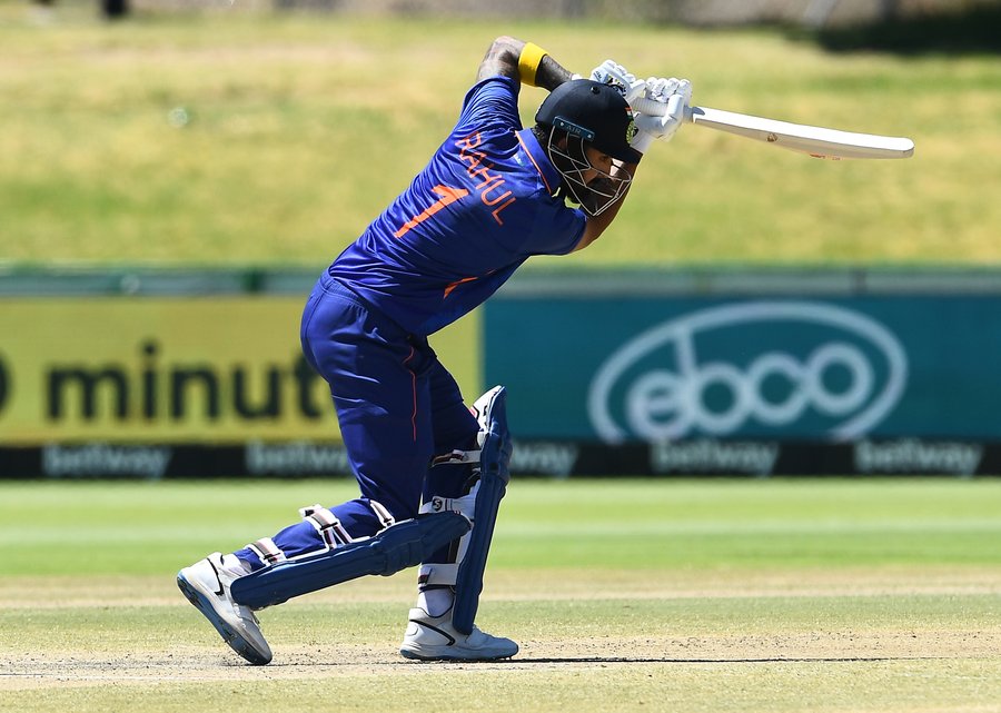 KL Rahul was runout for 49 after mixup with Suryakumar Yadav