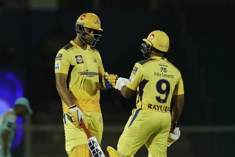 IPL 2022, LSG vs CSK | Twitter reacts as Shivam Dube hits a massive six