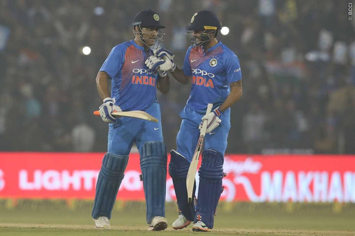 India vs Sri Lanka | “MS Dhoni special” steamrolls shaky Sri Lanka to give hosts 1-0 lead