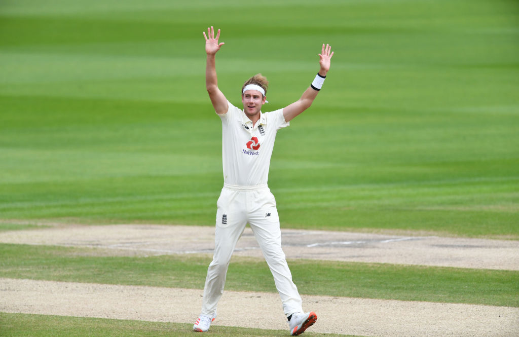 Ashes 2021-22 | Twitter reacts as Stuart Broad appeals for LBW while lying down