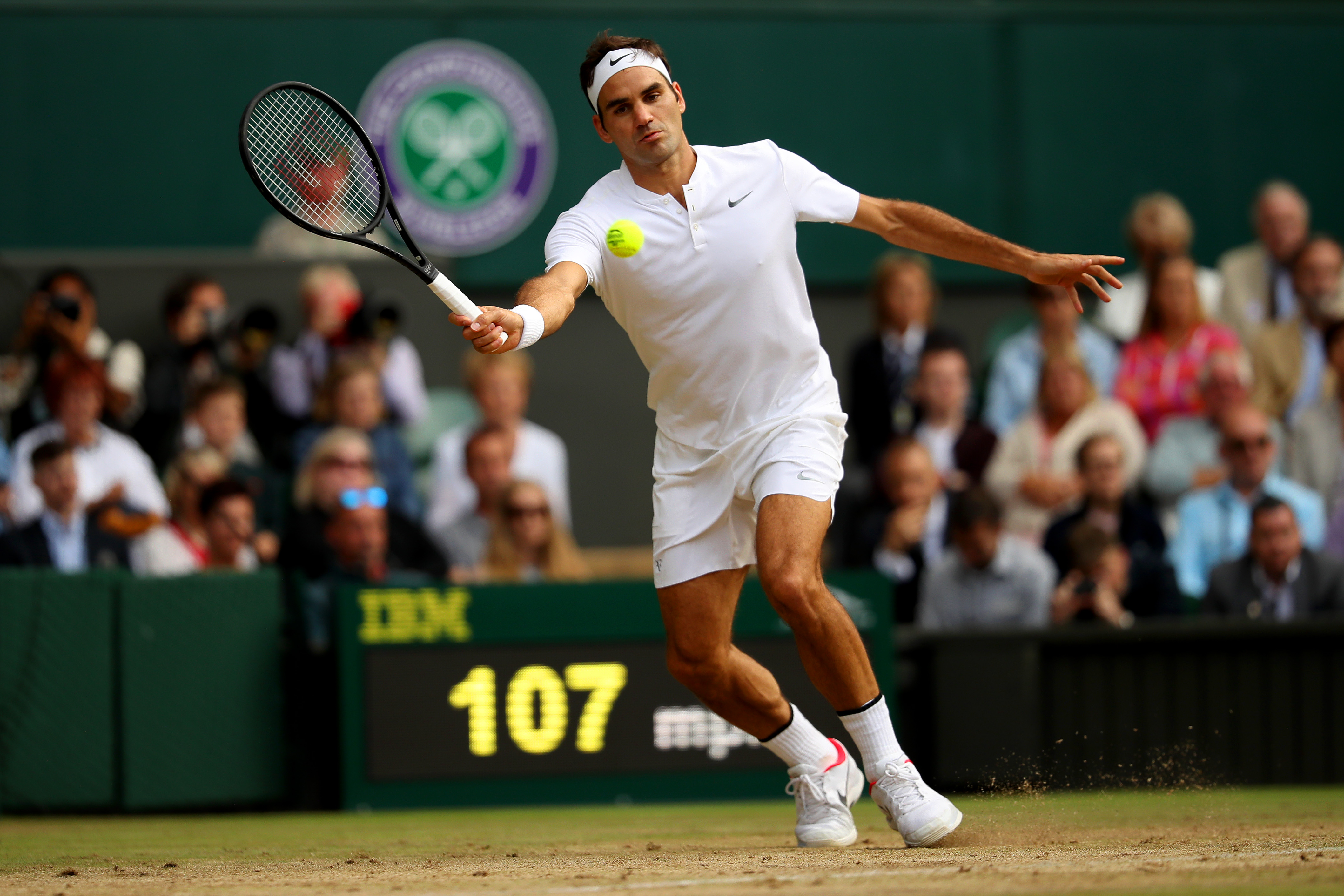 WATCH | Roger Federer pulls off jaw-dropping drop shot on match point to beat Alexander Zverev