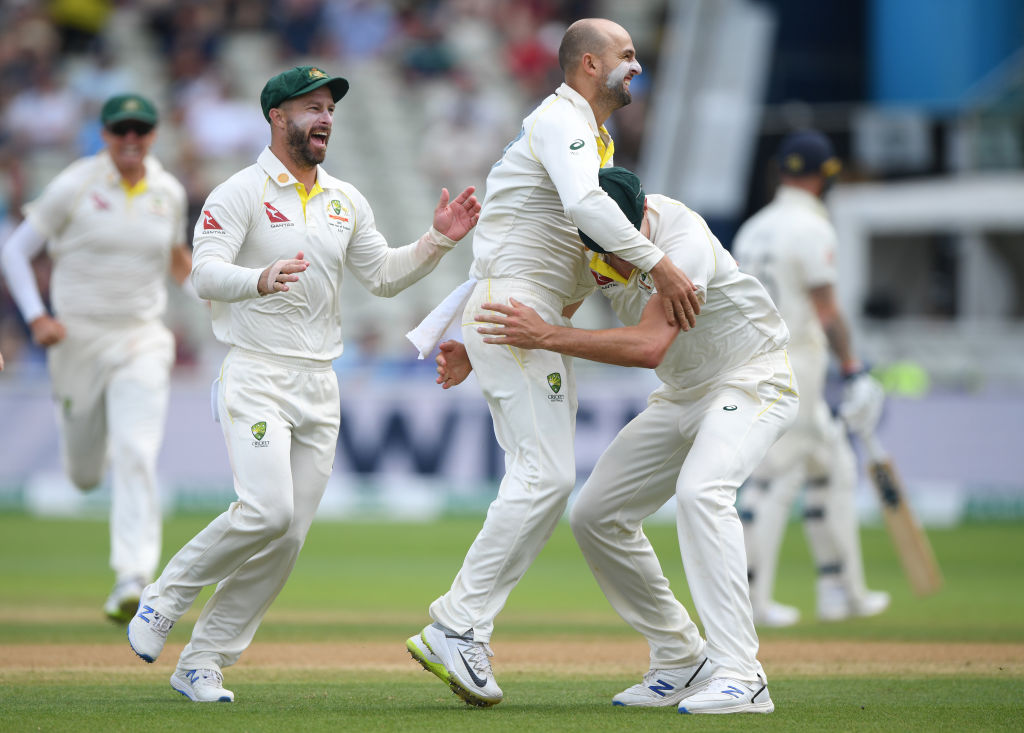 Hampshire signs Nathan Lyon for red-ball contract