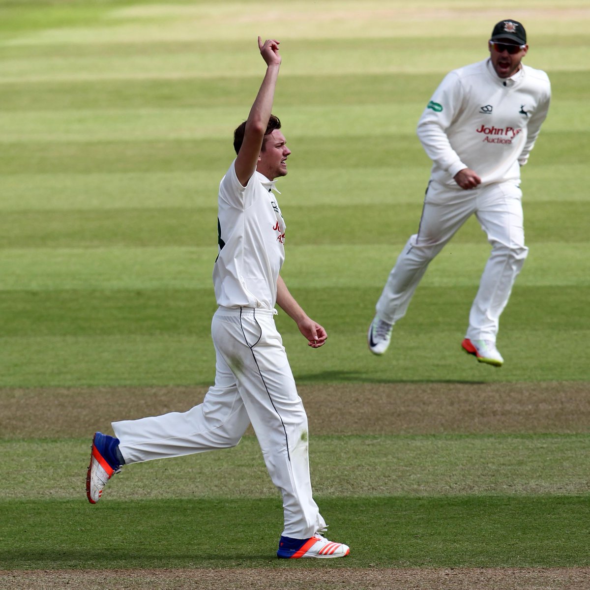 England bring in Jake Ball in place of Chris Woakes for series against Australia