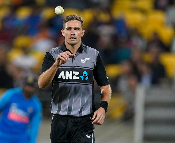 Tim Southee honoured at NZCPA awards