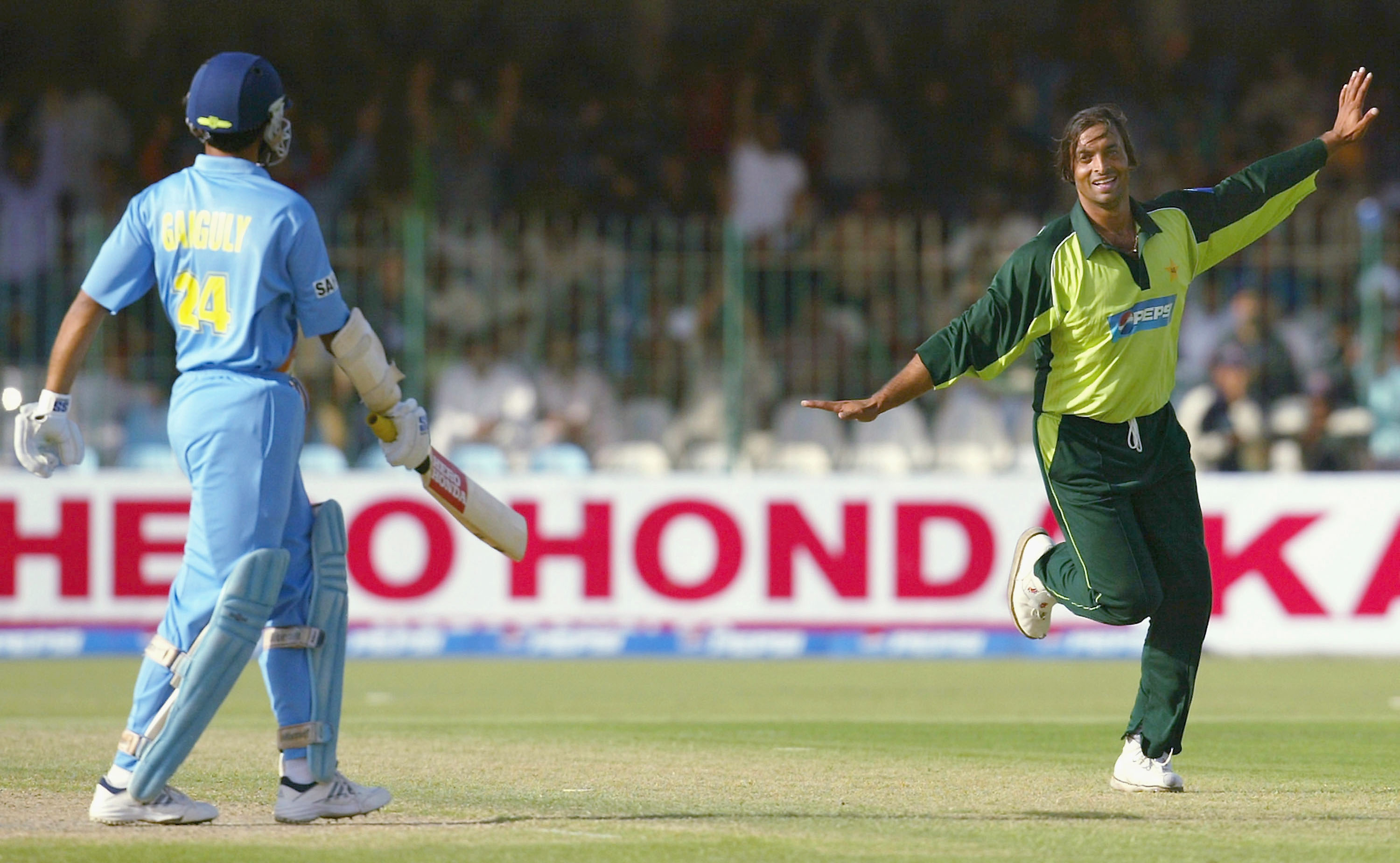 Was told to target Sourav Ganguly’s ribs in the 1999 ODI match in Mohali, reveals Shoaib Akhtar