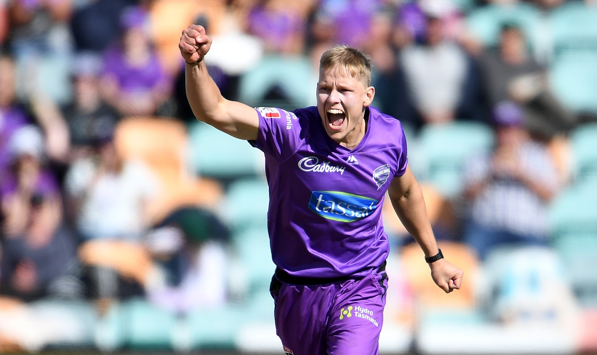 IPL 2021 | Punjab Kings sign Nathan Ellis for UAE leg after Jhye Richardson, Riley Meredith ruled out