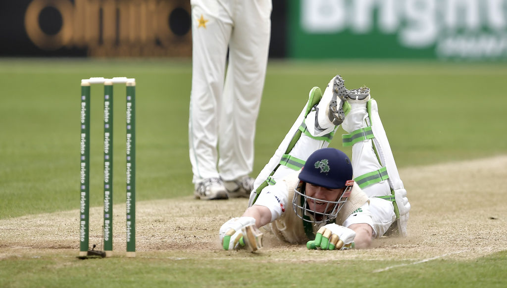 VIDEO | Rahat Ali and Faheem Ashraf combine to mess up an easy run-out against Ireland