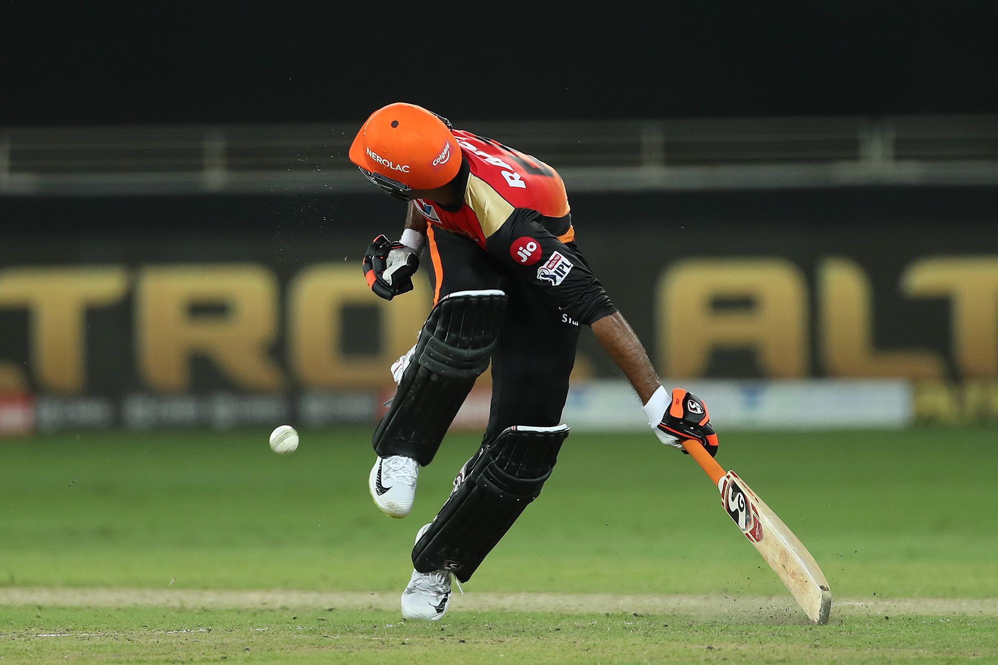 Twitter reacts to Arshdeep-Jordan coming up clutch to seal Sunrisers fate