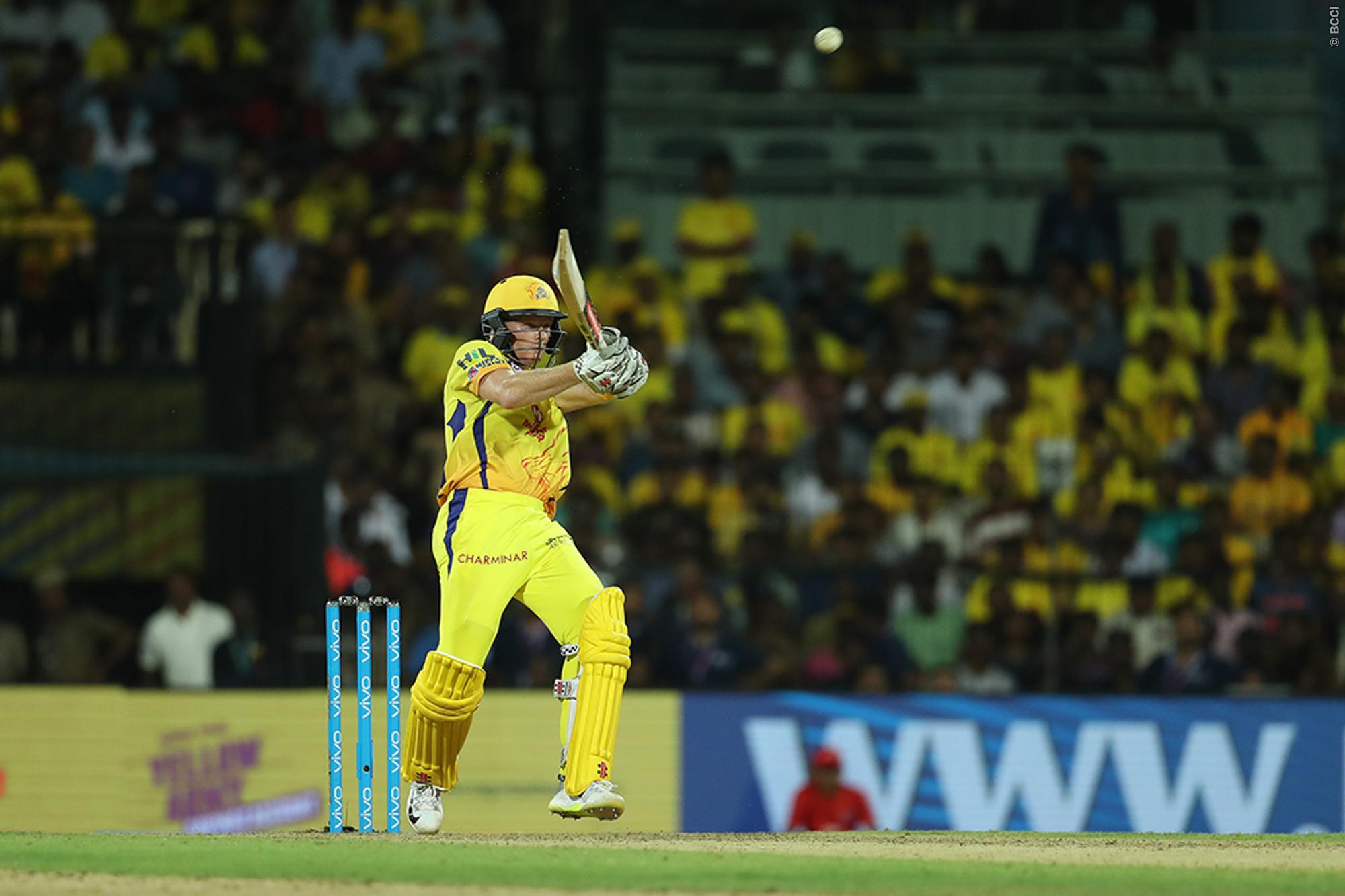 Twitter reacts to Chennai's superb home coming and Russell's stunning effort