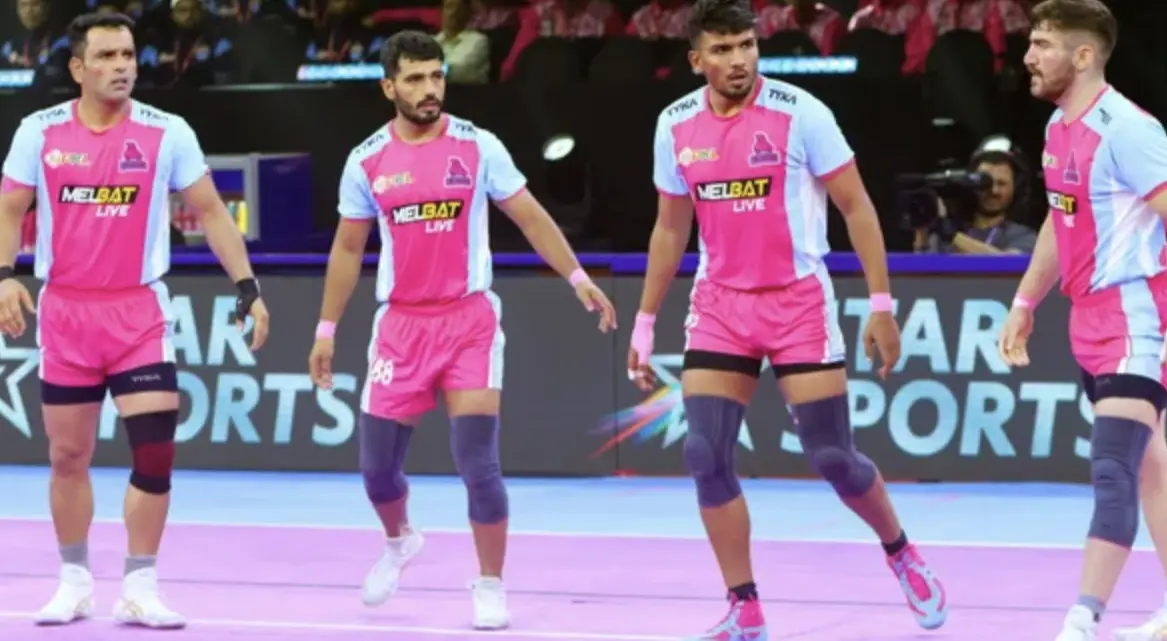 Jaipur Pink Panthers Edge Past Bengal Warriorz to Move Fourth