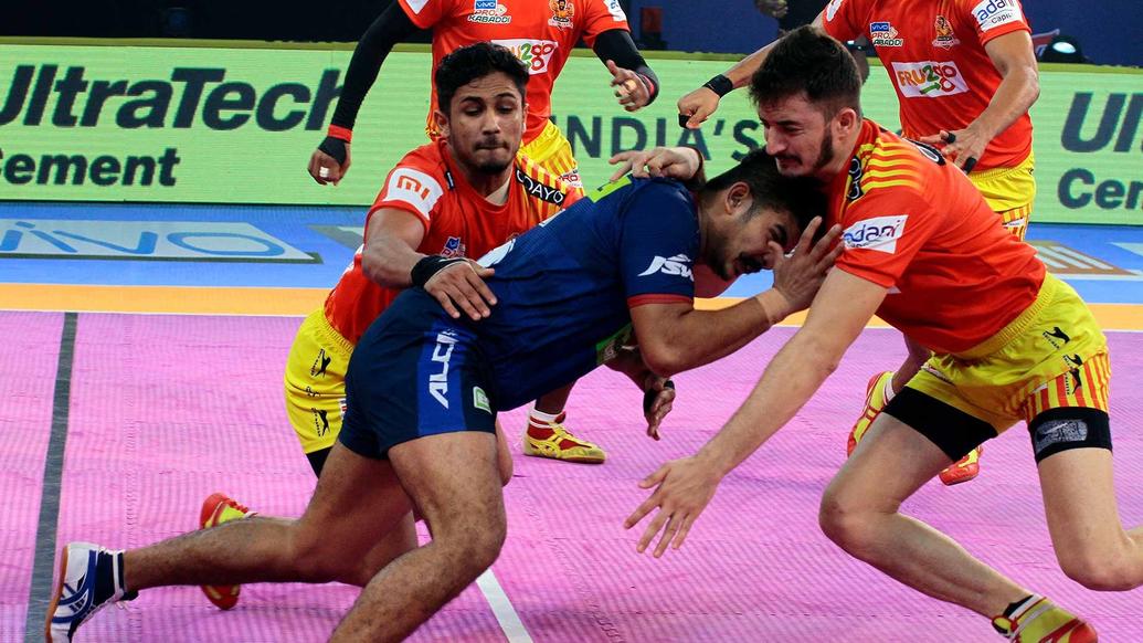 PKL 2019 | Parvesh Bhainswal was exceptional in second half, opines Sunil Kumar