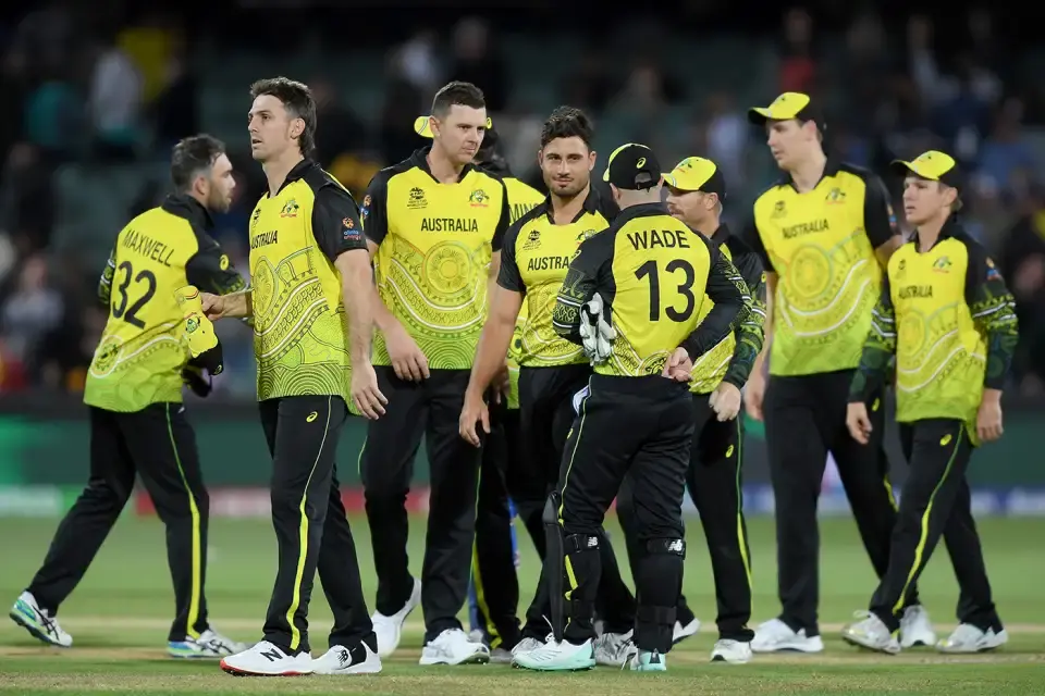 Australia defeated Afghanistan by 4 runs.