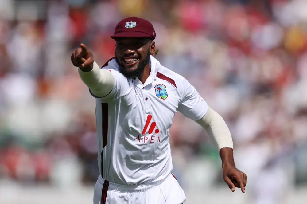 ENG vs WI | Twitter erupts as debutant Louis nails bullseye to bring padded Anderson in farewell Test