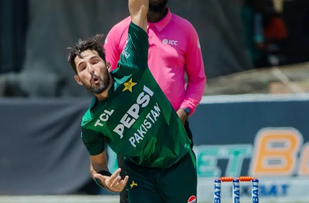 ZIM vs PAK | Twitter reacts as Abbas Afridi's peach leaves Sikandar Raza statue-like with off-stump cartwheeling