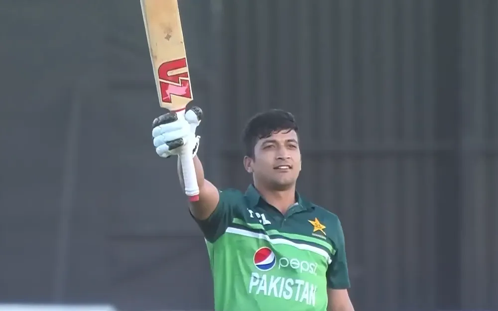 PAK One Day Cup | Twitter reacts to Faisal Iqbal down on knees as fielders recreate Ajmal and Malik’s fielding horror