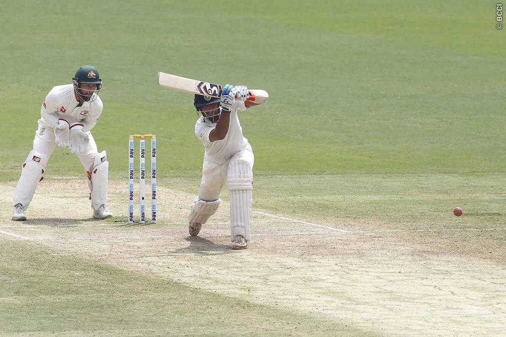 Twitter reacts to Day 3, Smith's Superman catch and Pujara-Rahane face-saver