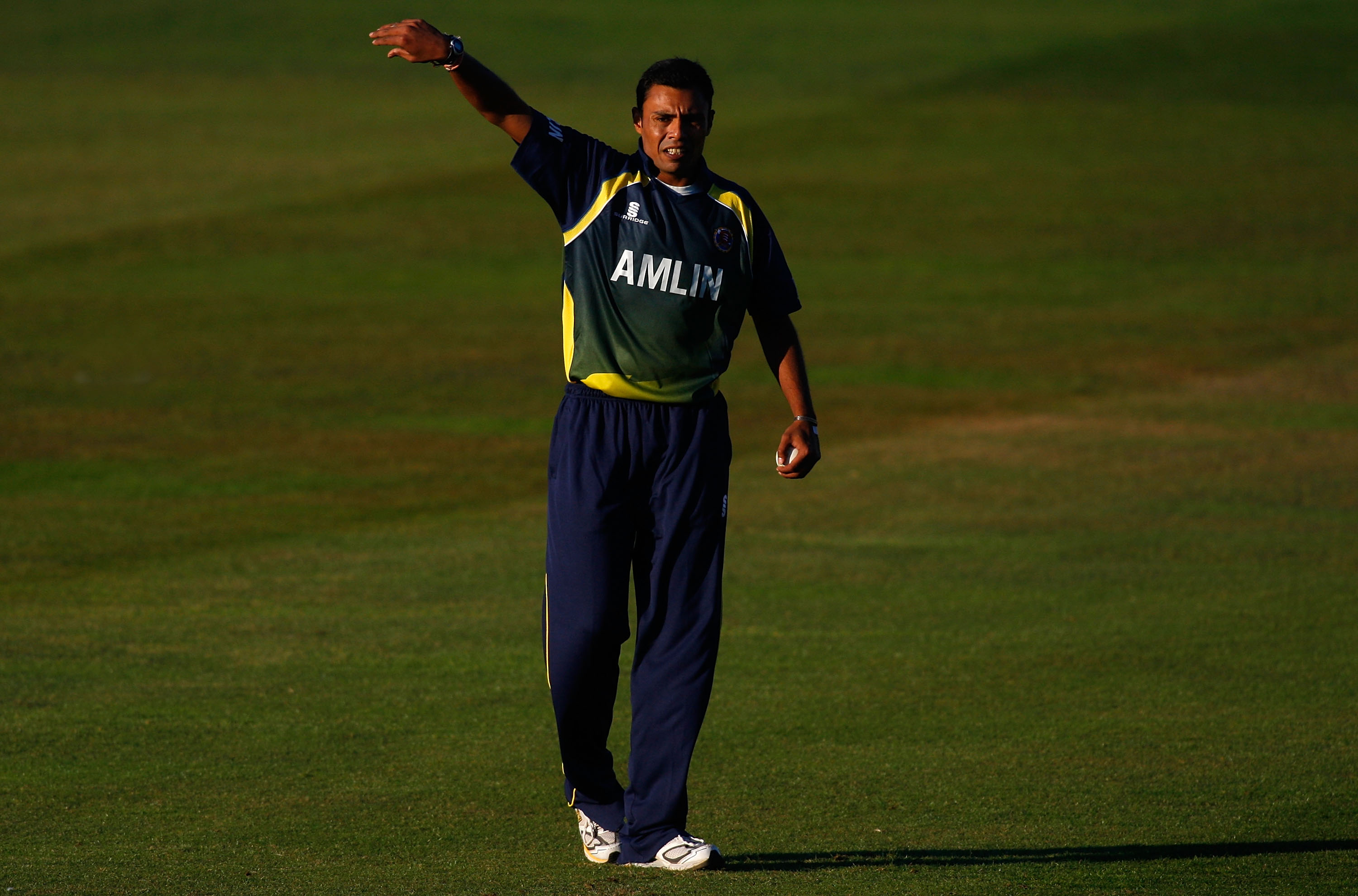 Pakistan spinner Danish Kaneria turns to BCCI for help