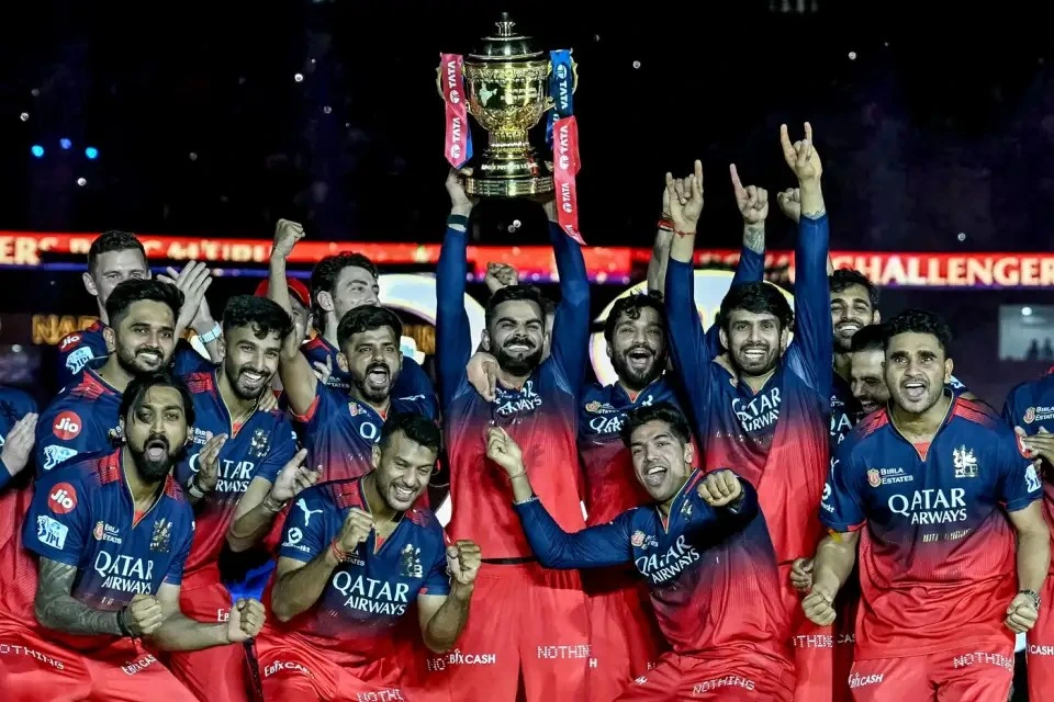 RCB win the game by 8 wickets and reach the finals for the first time in IPL since 2016.