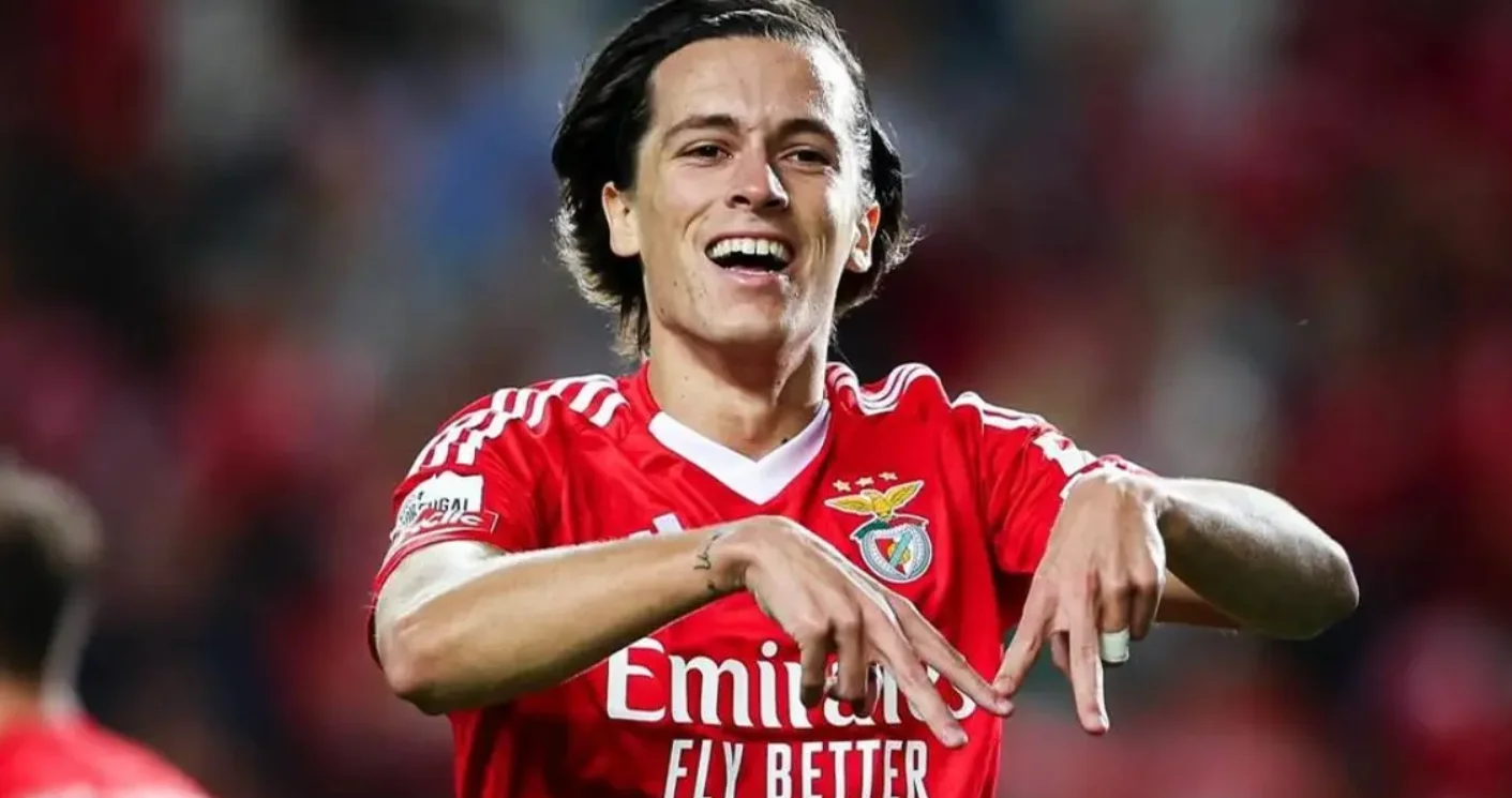 Manchester United Set for Windfall as Real Madrid Close in on Carreras Deal