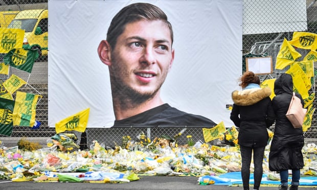 Reports | Emiliano Sala's plane split apart while still in flight