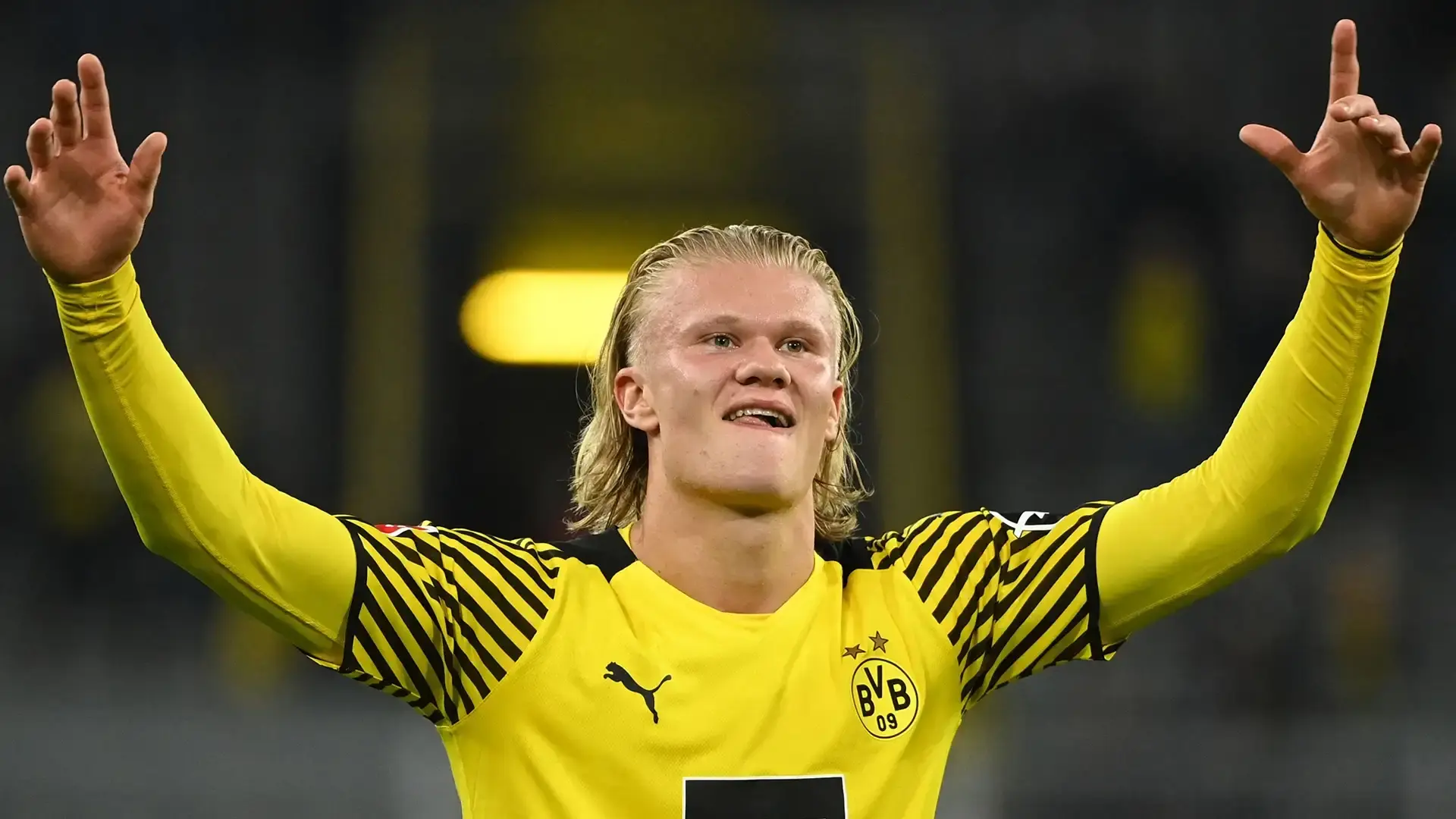 Erling Haaland Urges Manchester City Stars to Step Up Amid Intense Squad Competition