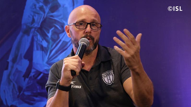 ISL 2019-20 | I want consistency, says Kerala Blasters Head Coach Eelco Schattorie