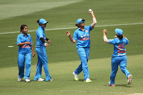 WATCH | Arjun Tendulkar prepares Indian women's team ahead of World Cup final