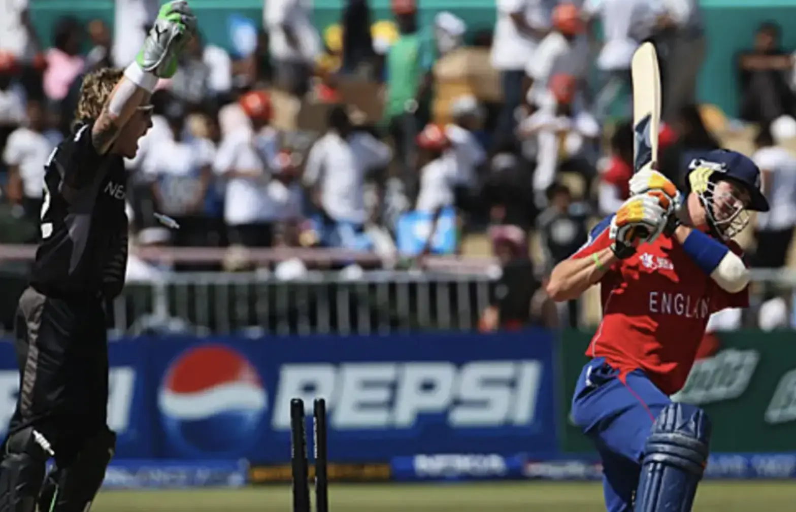 New Zealand defeated England by 5 runs.