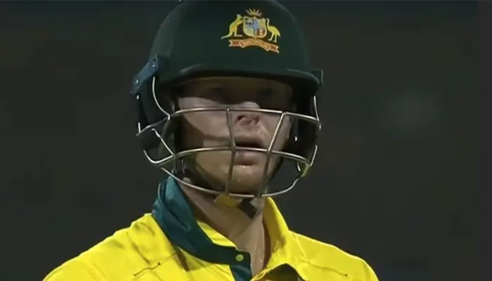 Steven Smith was disappointed after the third umpire decision gave him Out.