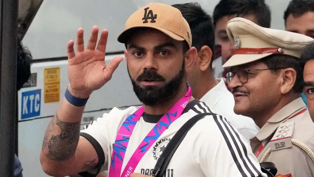 Virat Kohli Arrives in Delhi Ahead of Indian Team’s Australia Tour.